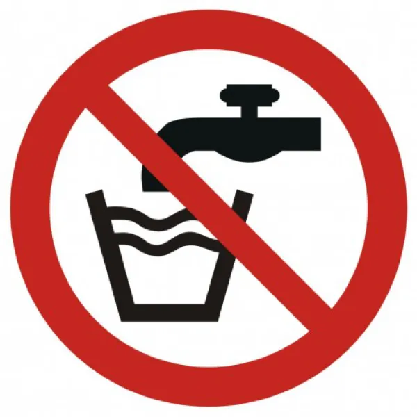 Znak Woda niezdatna do picia na Folii Samoprzylepnej (GAP005)